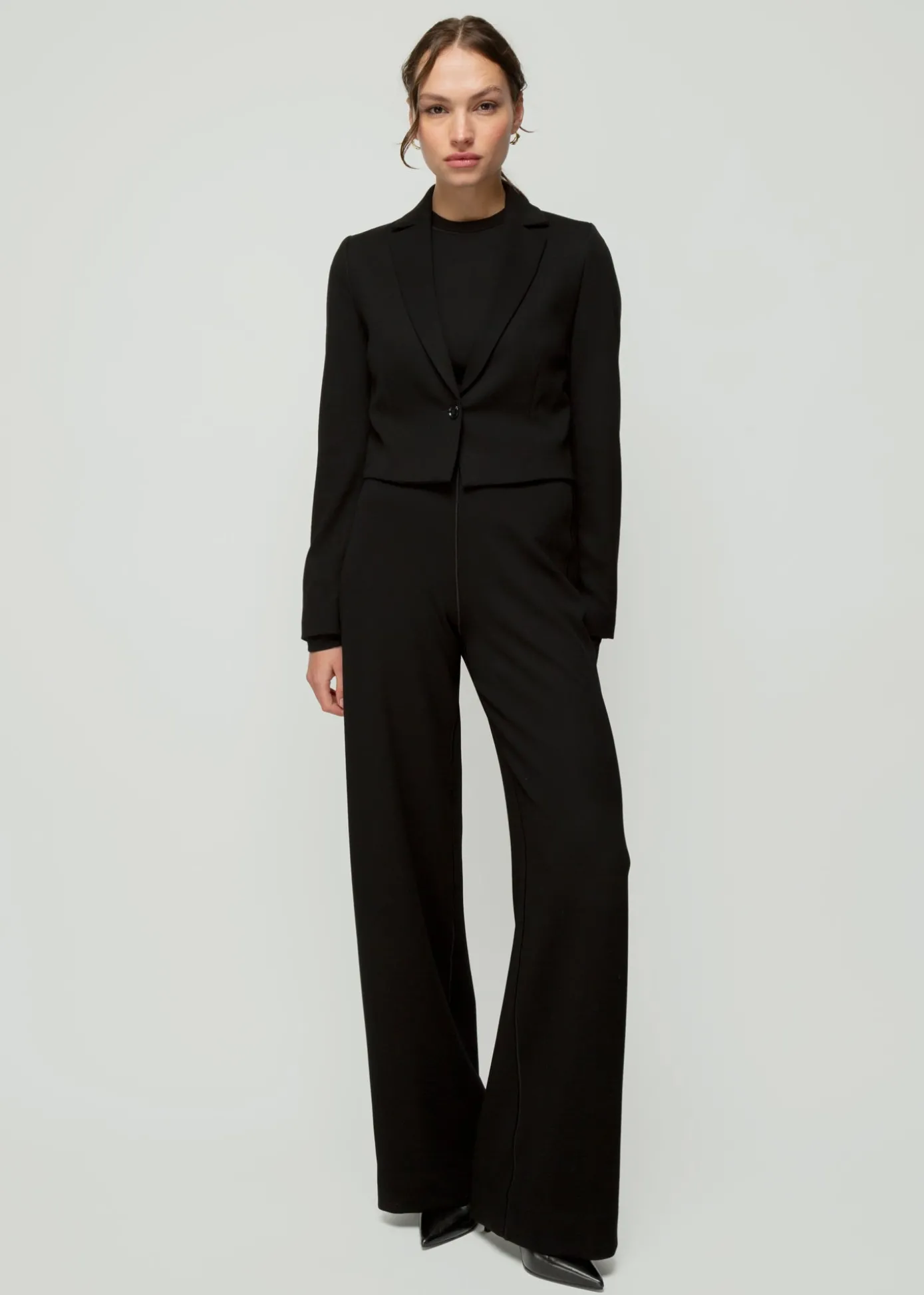 New Cropped Blazer Vrouw Basics