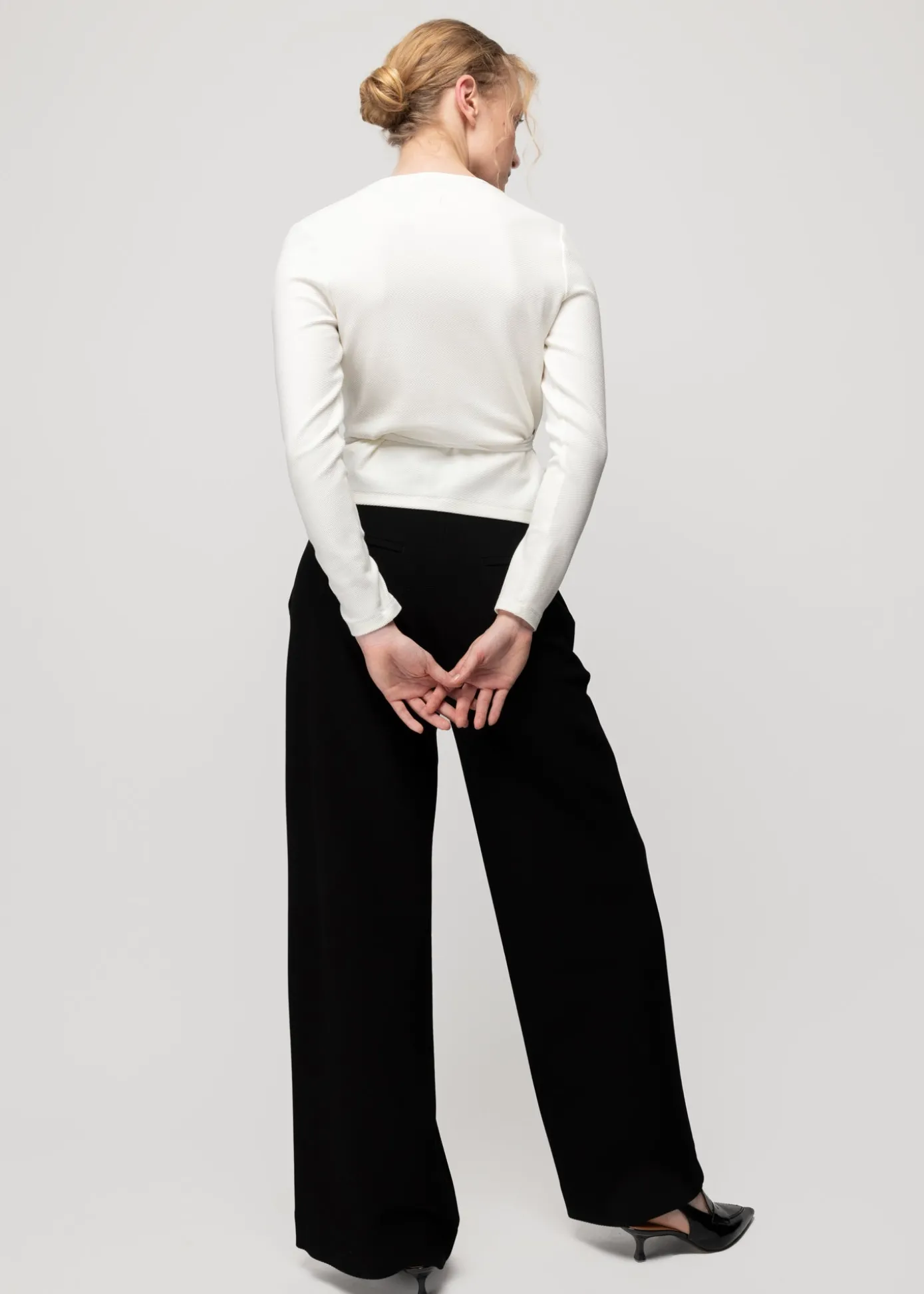 rib_broek_met_rechte_pijp_5.webp New Rib Broek Met Rechte Pijp Vrouw Basics